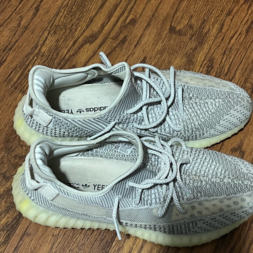 YEEZY BOOST 350 V2 STATIC NON-REFLECTIVE' size 13 - Picture 6 of 6